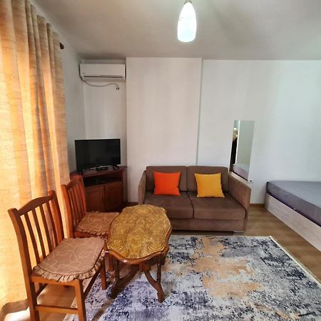 Apartament Property Albania 7 Tirana Exterior photo