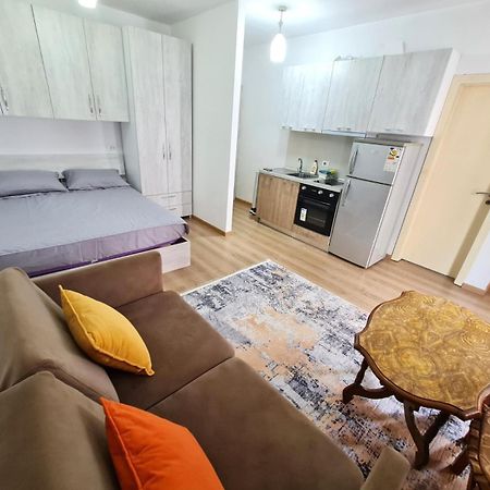 Apartament Property Albania 7 Tirana Exterior photo